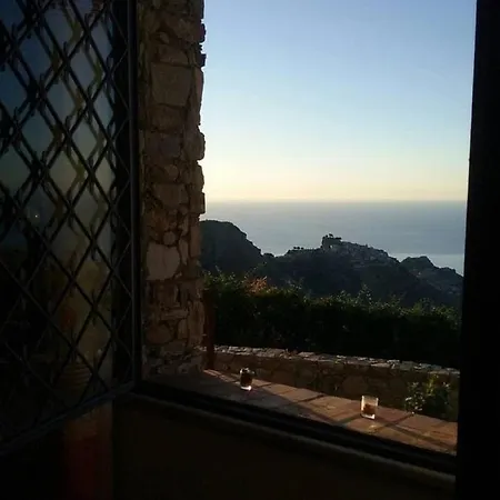 Captivating 1-bed House Hébergement de vacances *